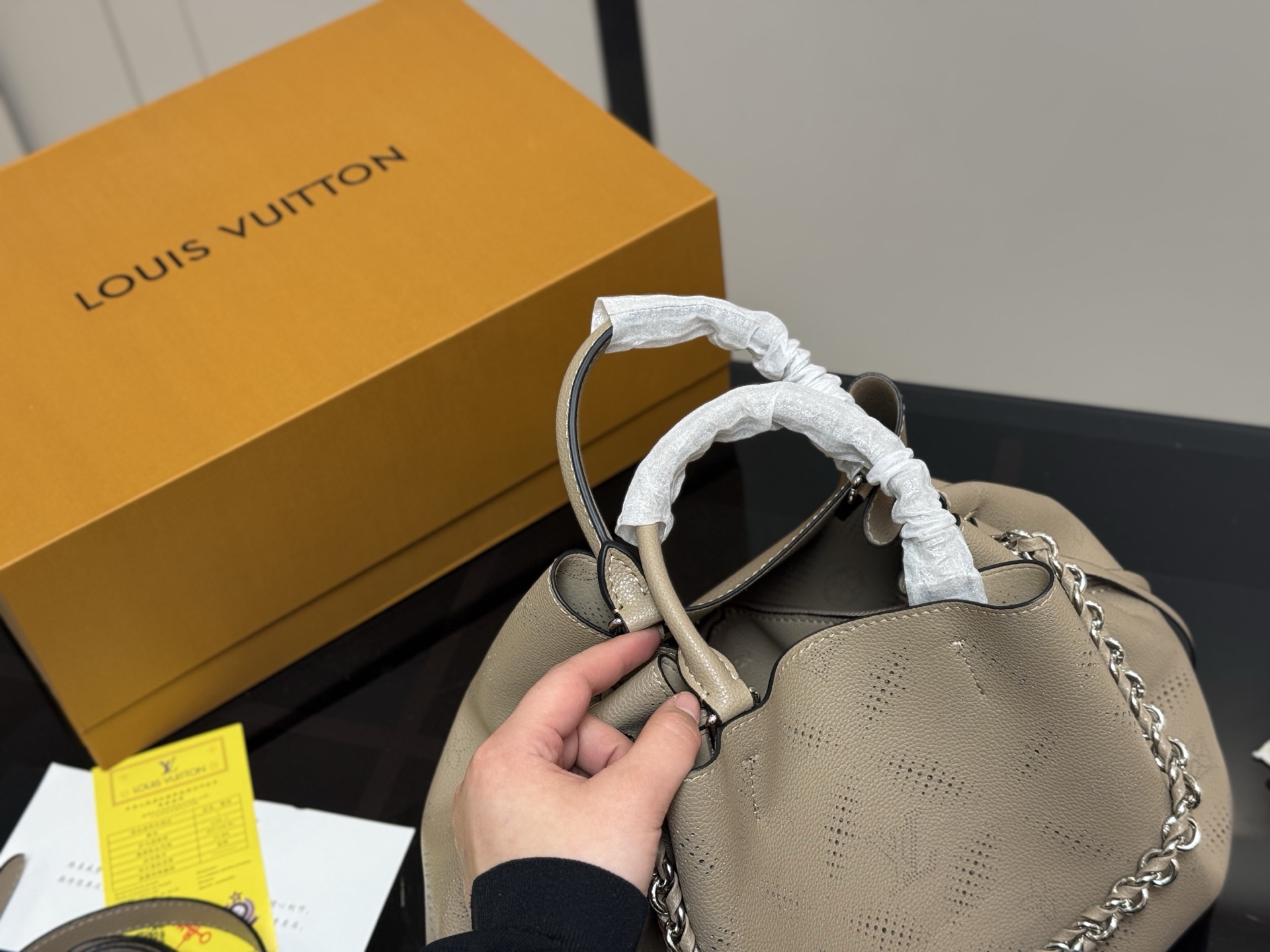 L Style Moonlight Goddess Bucket Bag size:33*23cm 