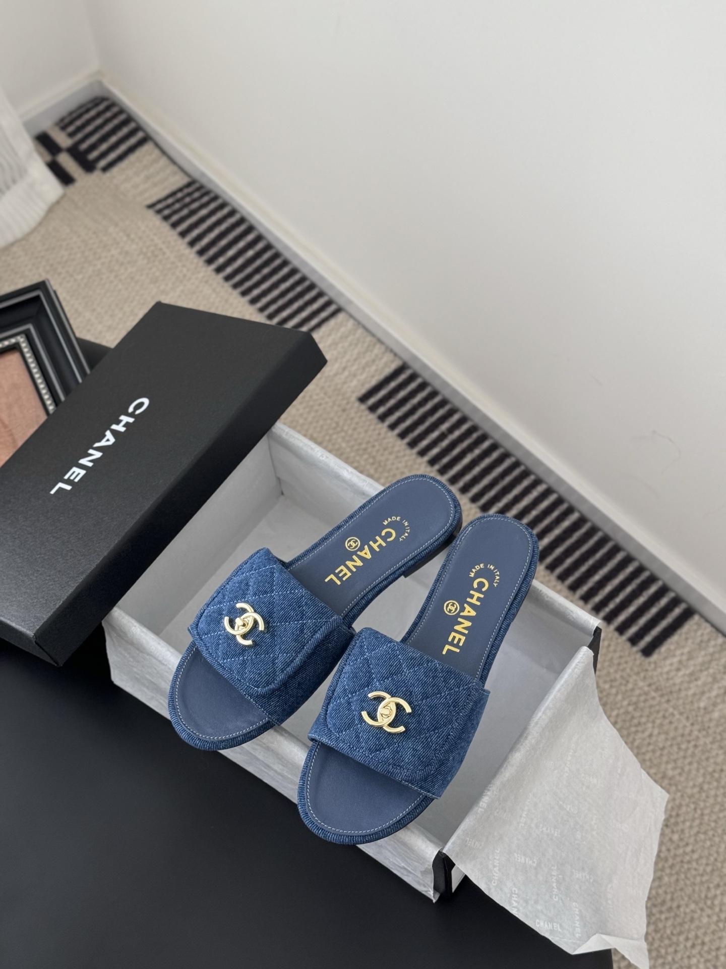 C Style Schoolbag buckle flip-flop flat slippers