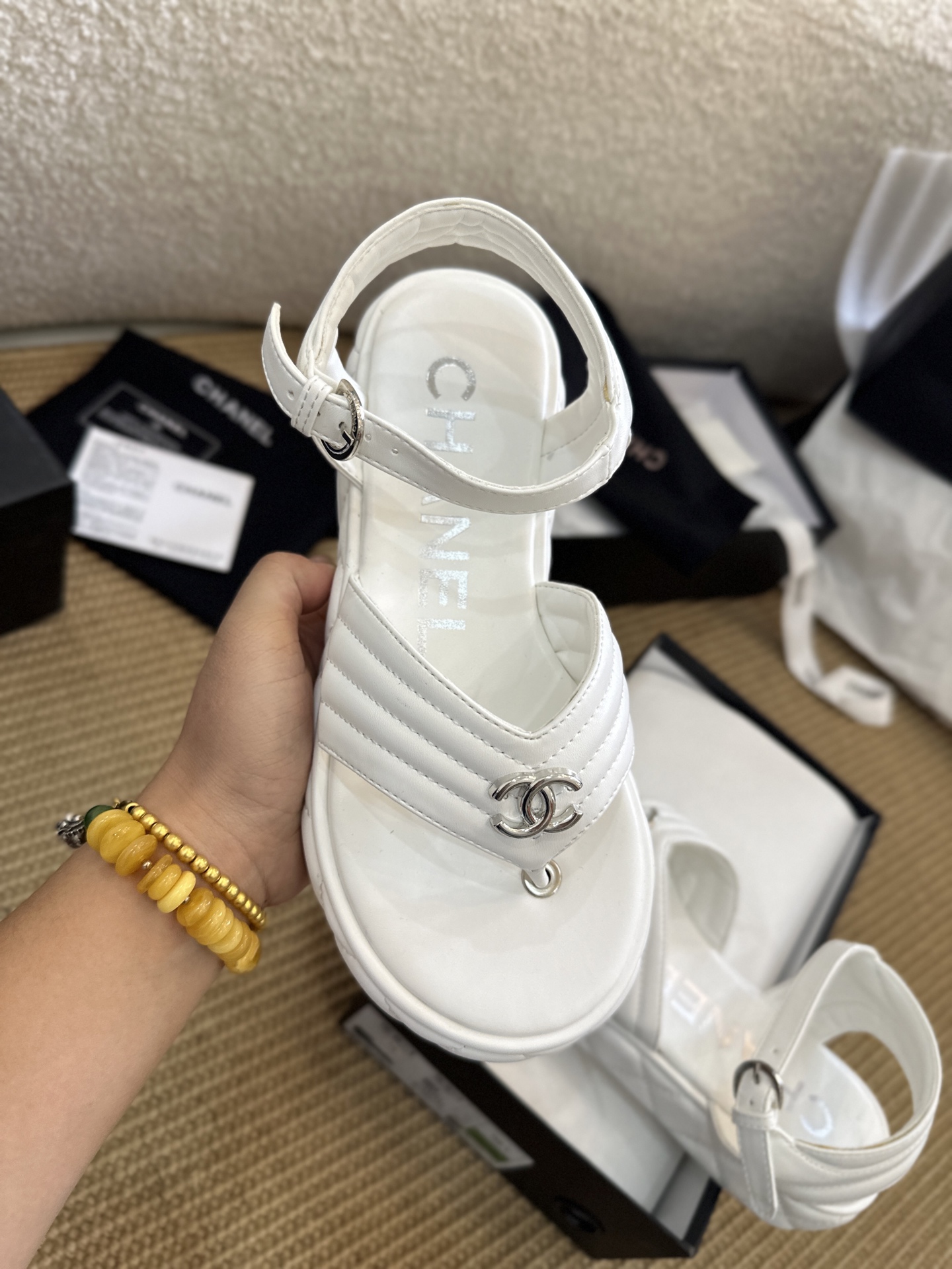 C Style Diamond-Shaped Platform Flip Flops