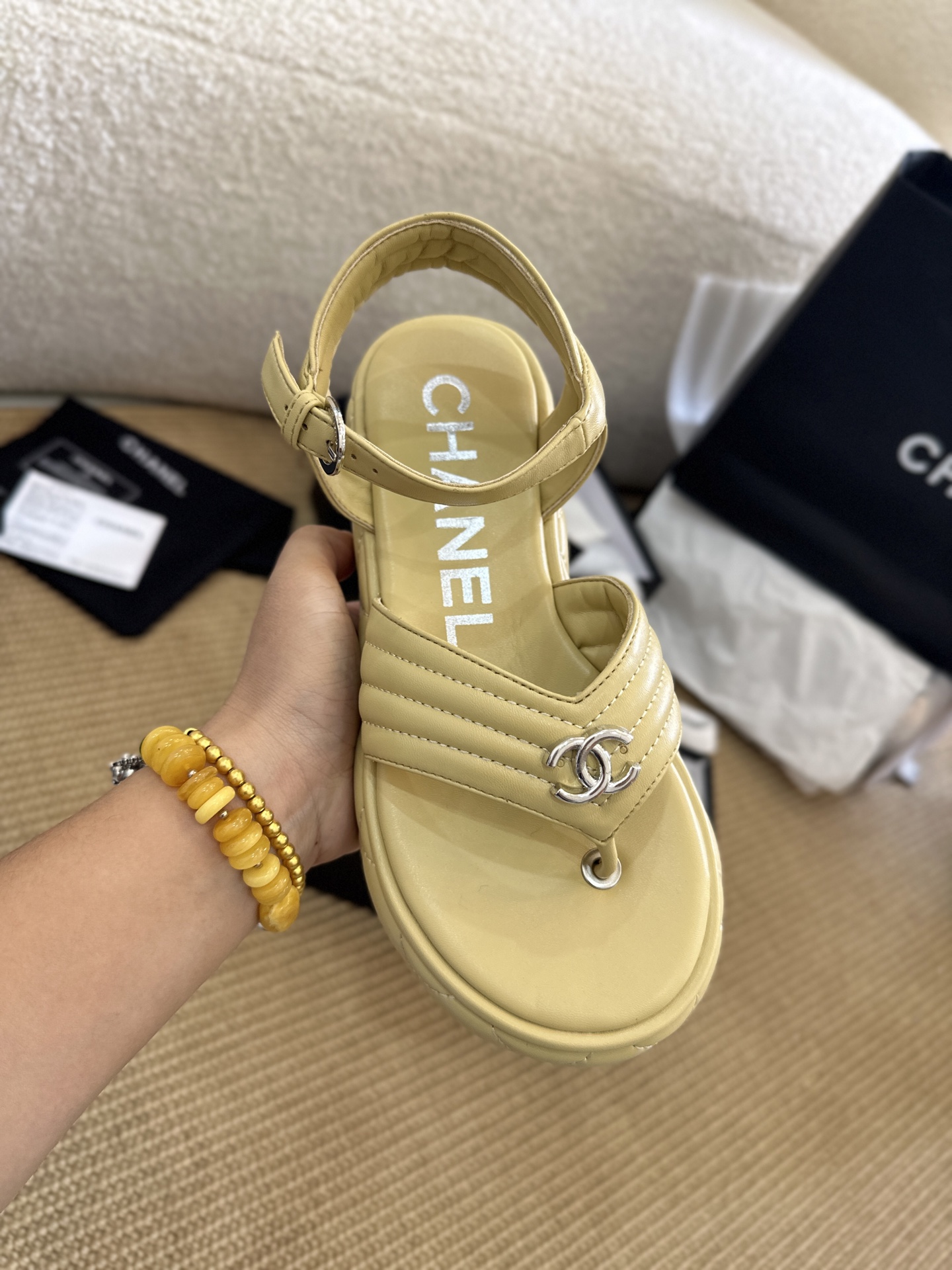 C Style Diamond-Shaped Platform Flip Flops
