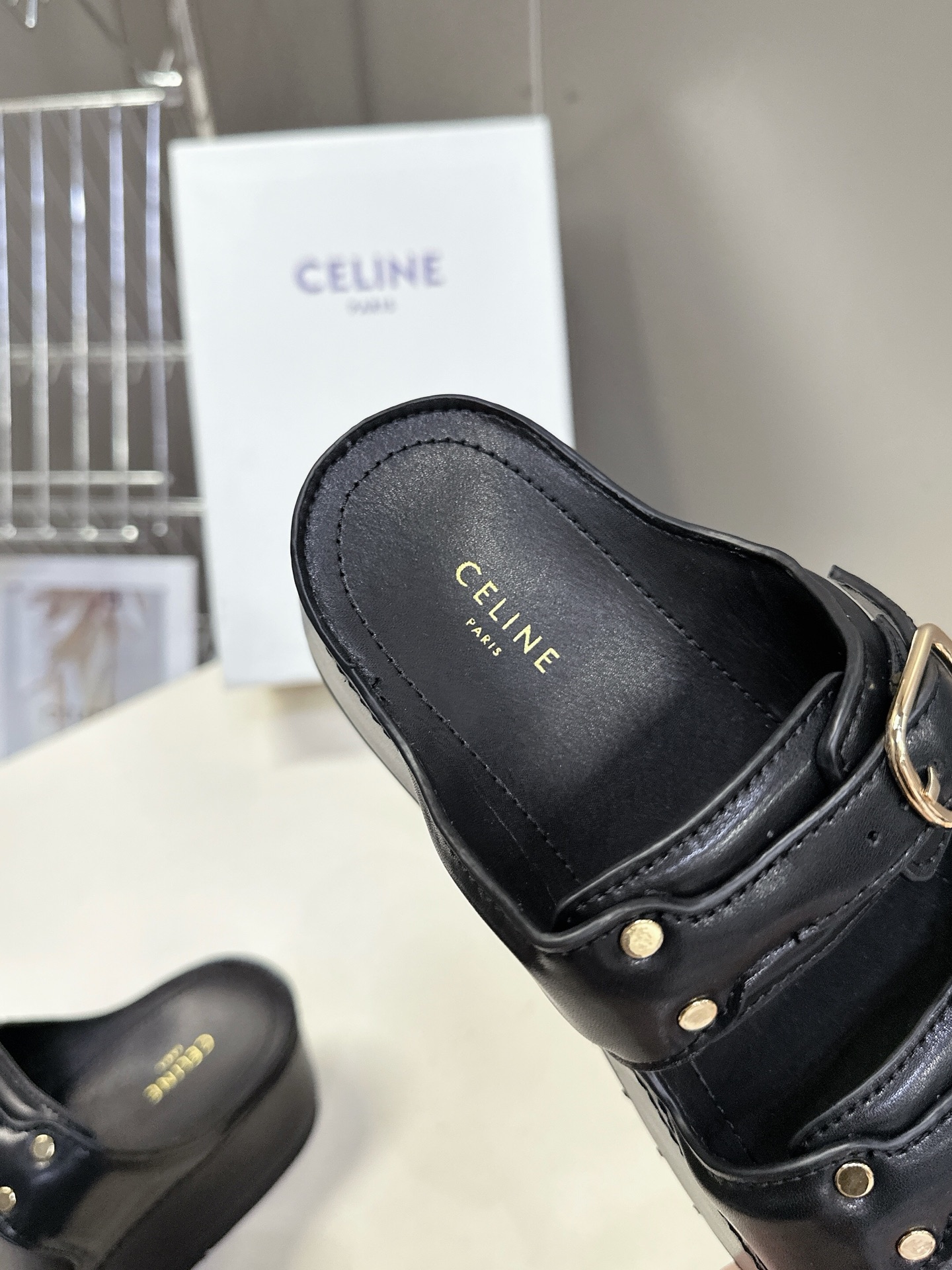 C Style Casual holiday sandals