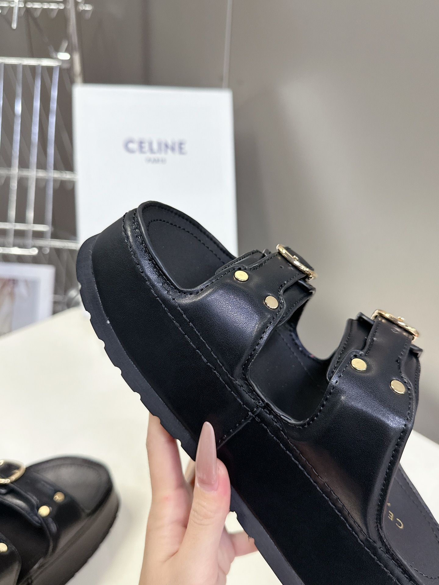 C Style Casual holiday sandals