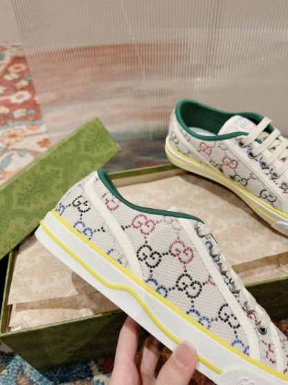 G Style Low-top sneakers