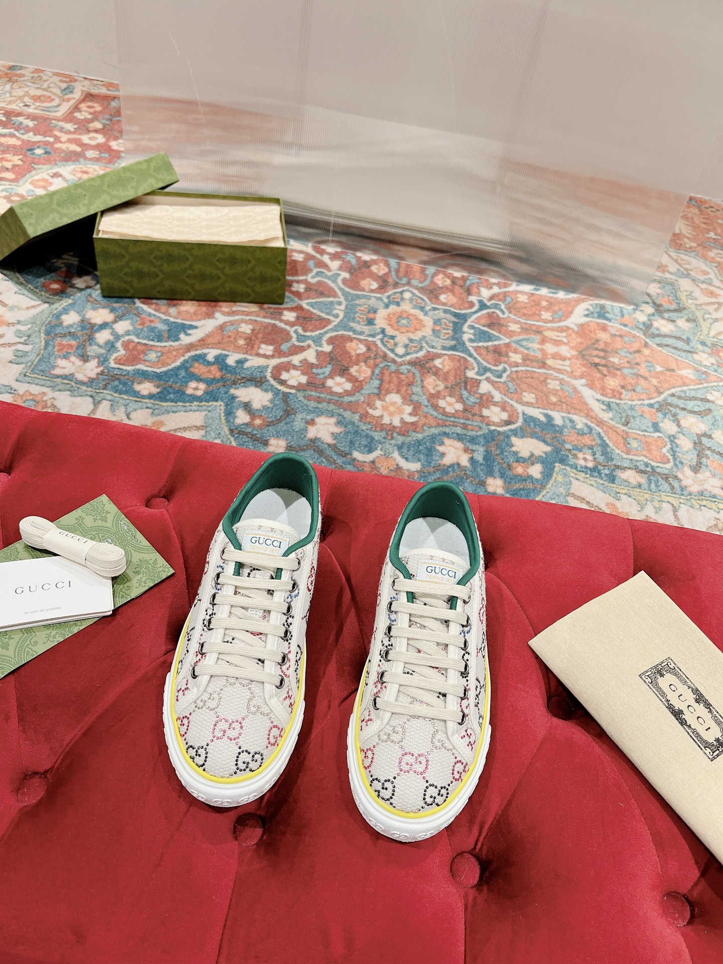 G Style Low-top sneakers