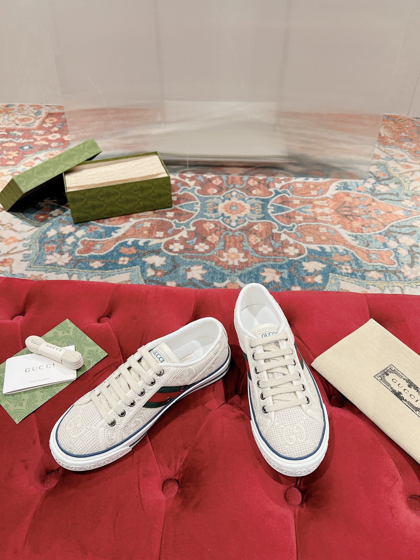 G Style Low-top sneakers