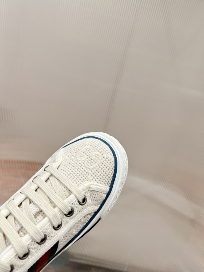 G Style Low-top sneakers