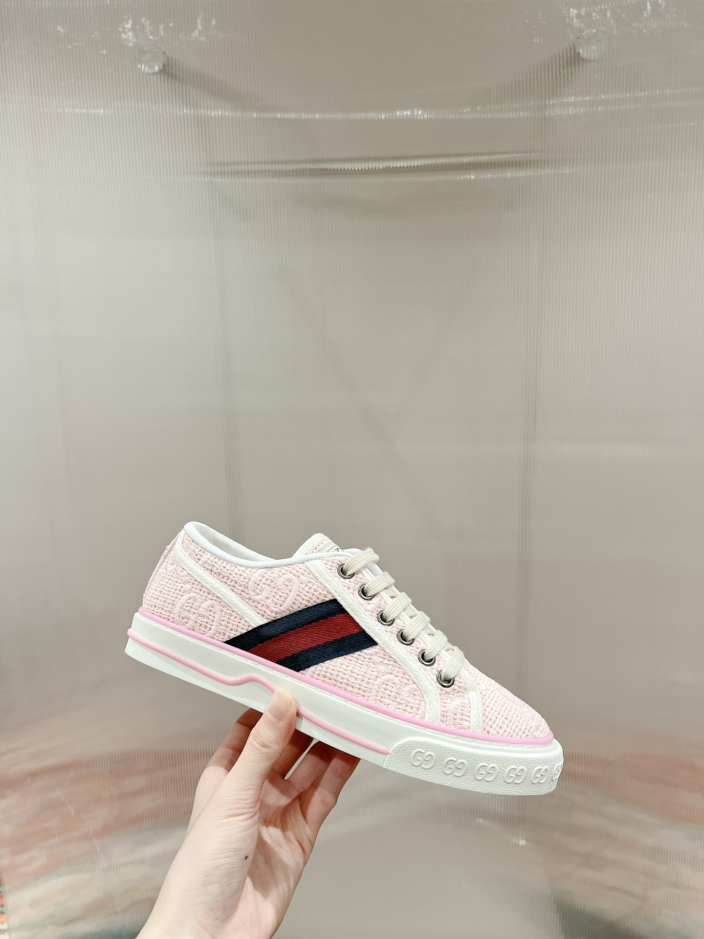 G Style Low-top sneakers