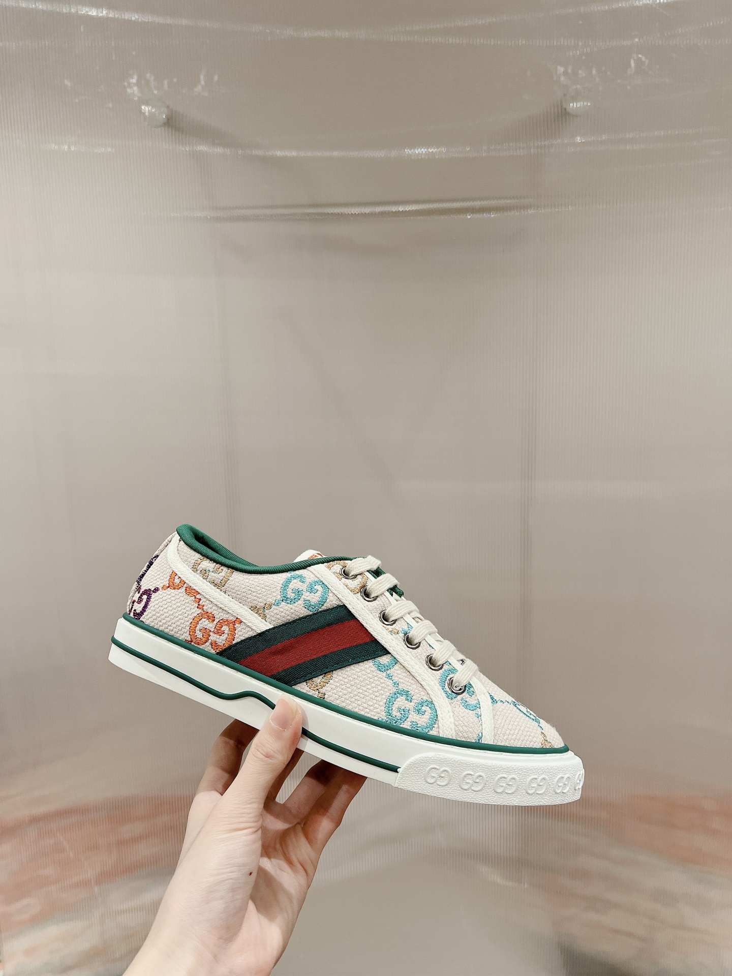 G Style Low-top sneakers