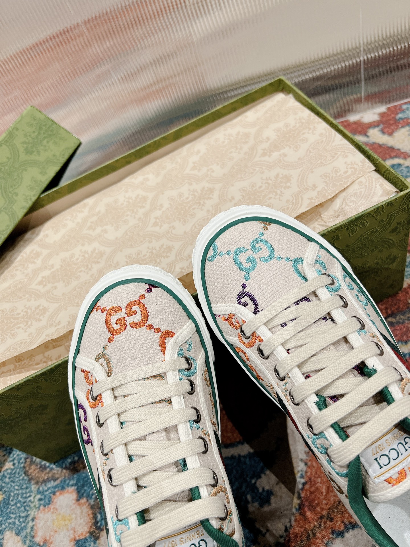 G Style Low-top sneakers