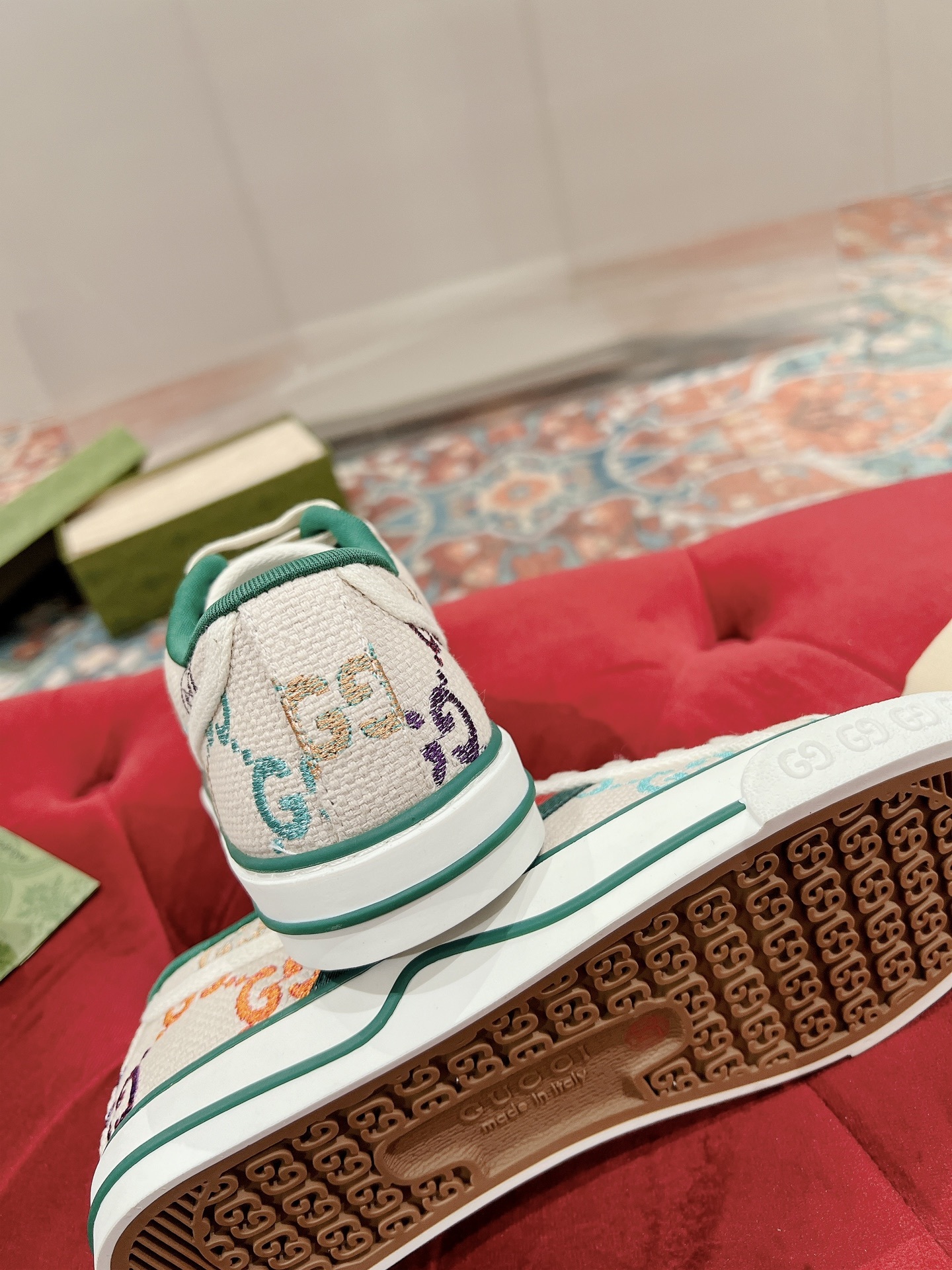 G Style Low-top sneakers