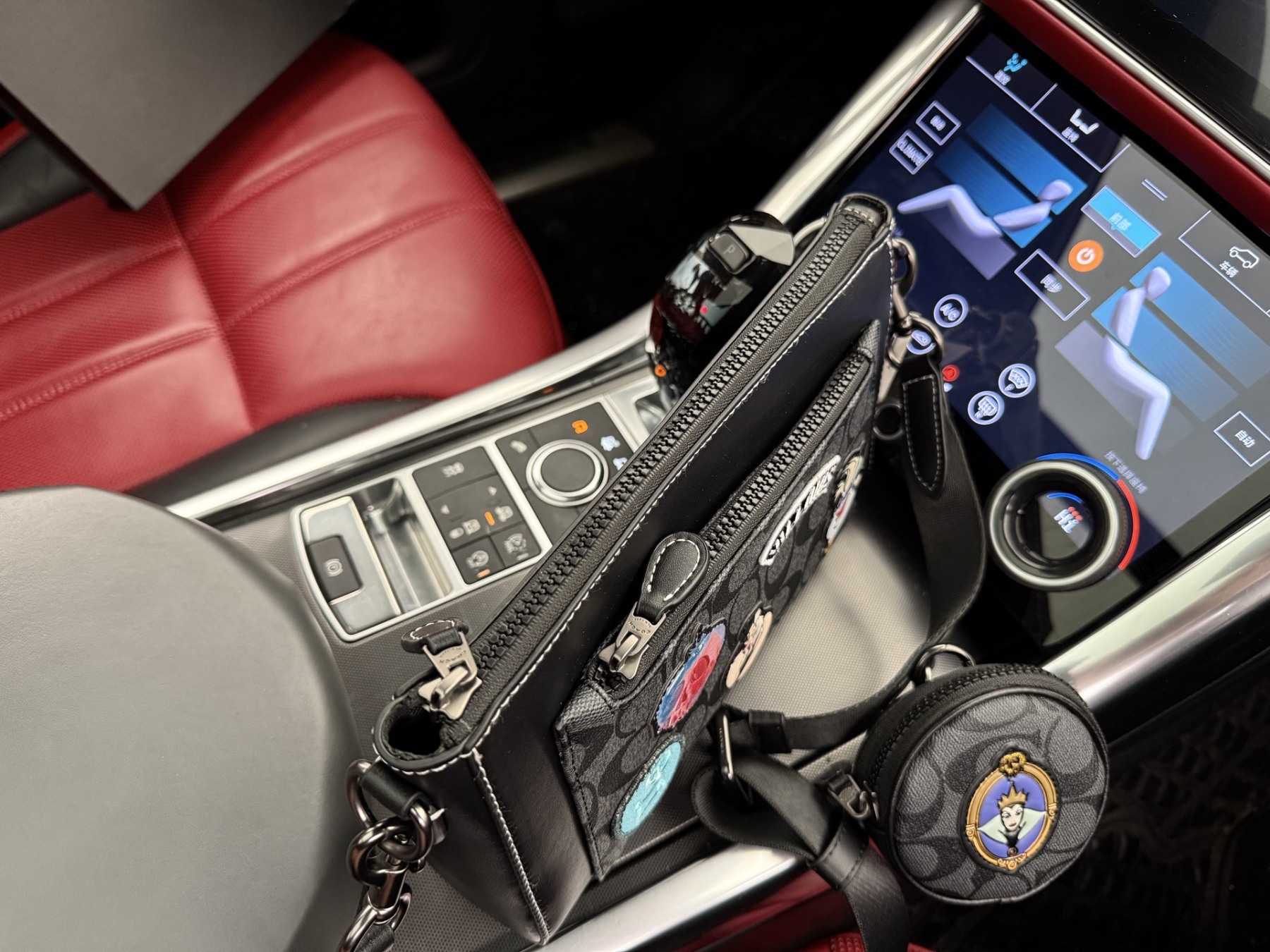 G Style Shoulder Bag