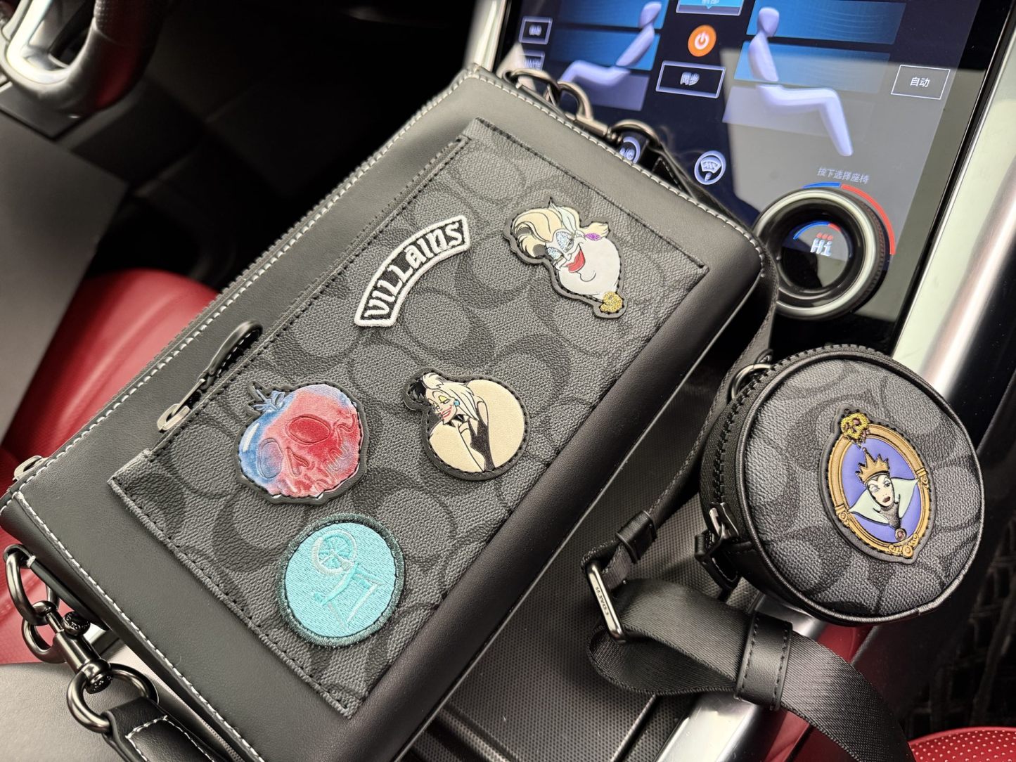 G Style Shoulder Bag