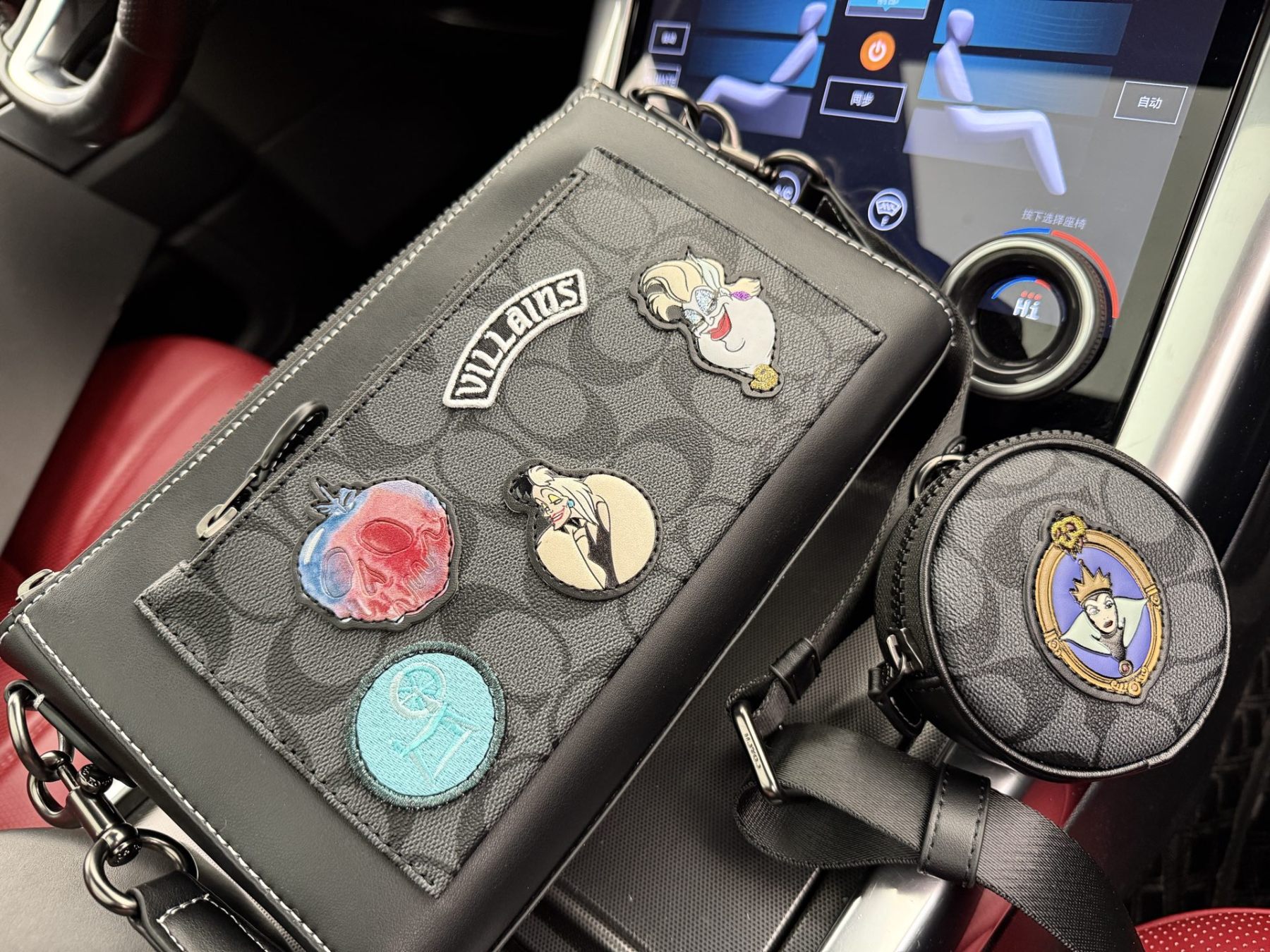 G Style Shoulder Bag