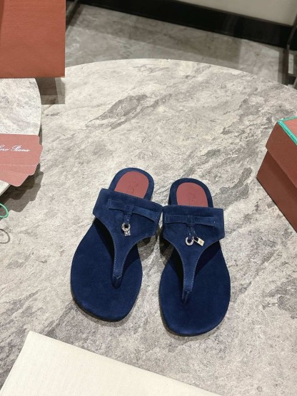 L Style Flip Flop Sandals