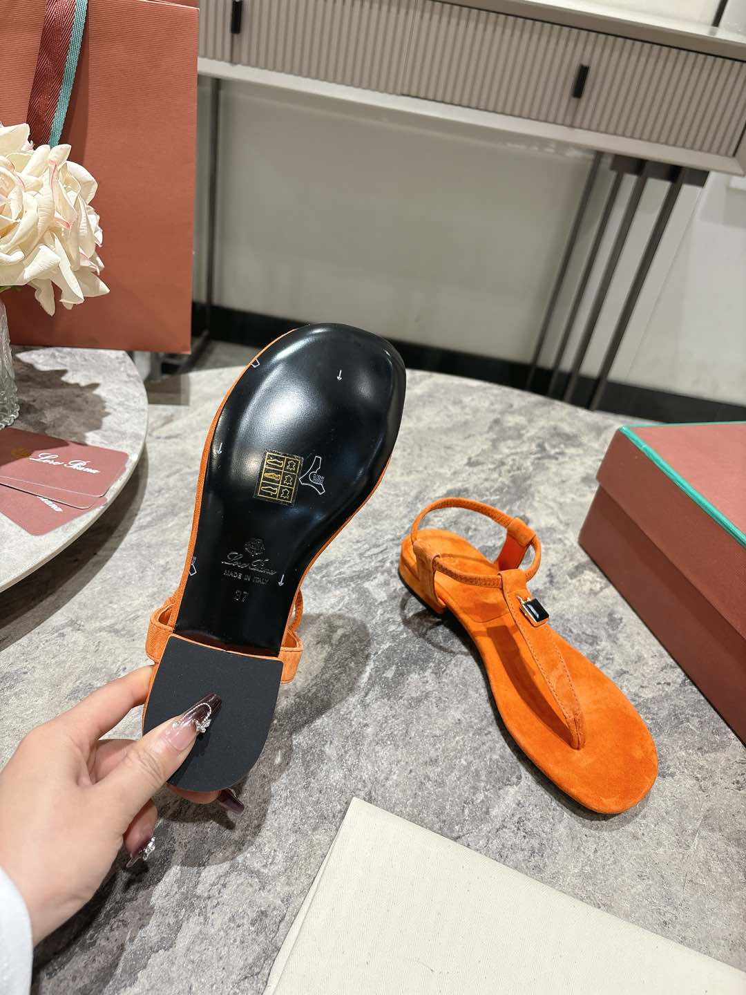 L Style Flip Flop Sandals