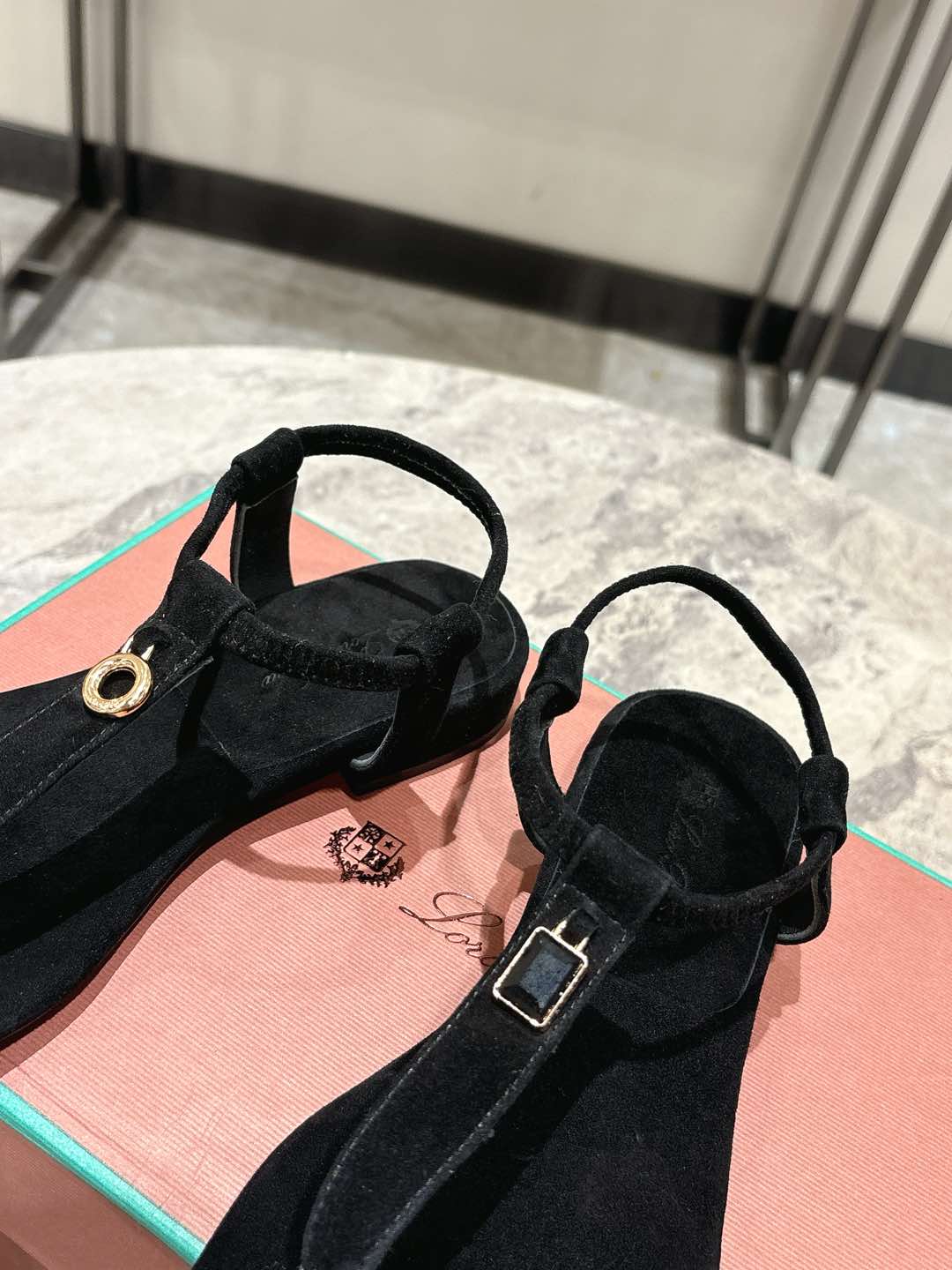 L Style Flip Flop Sandals