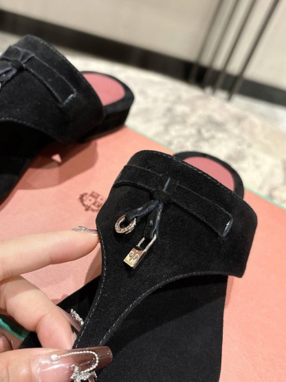 L Style Flip Flop Sandals