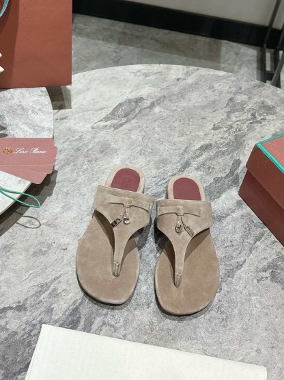 L Style Flip Flop Sandals