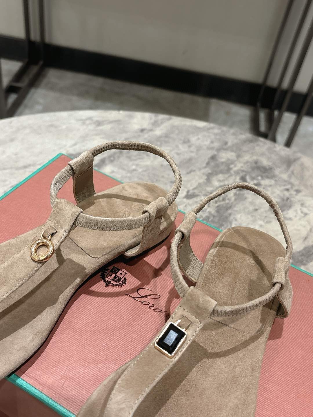 L Style Flip Flop Sandals