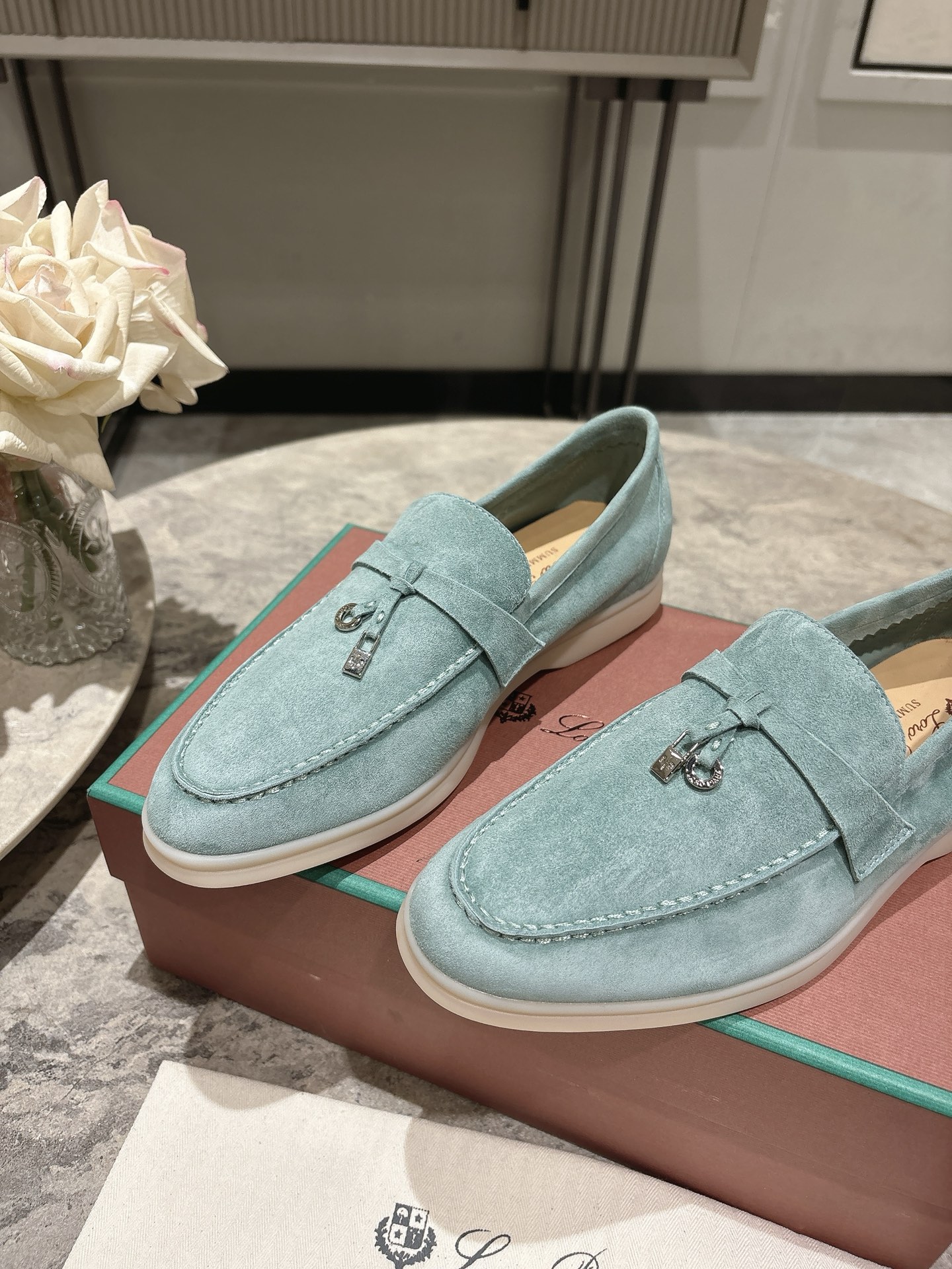 L Style Flat Loafers