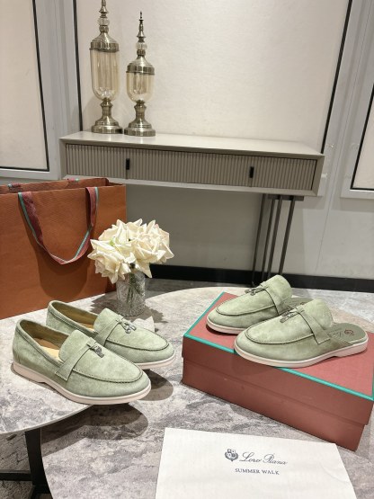 L Style  Flat loafers