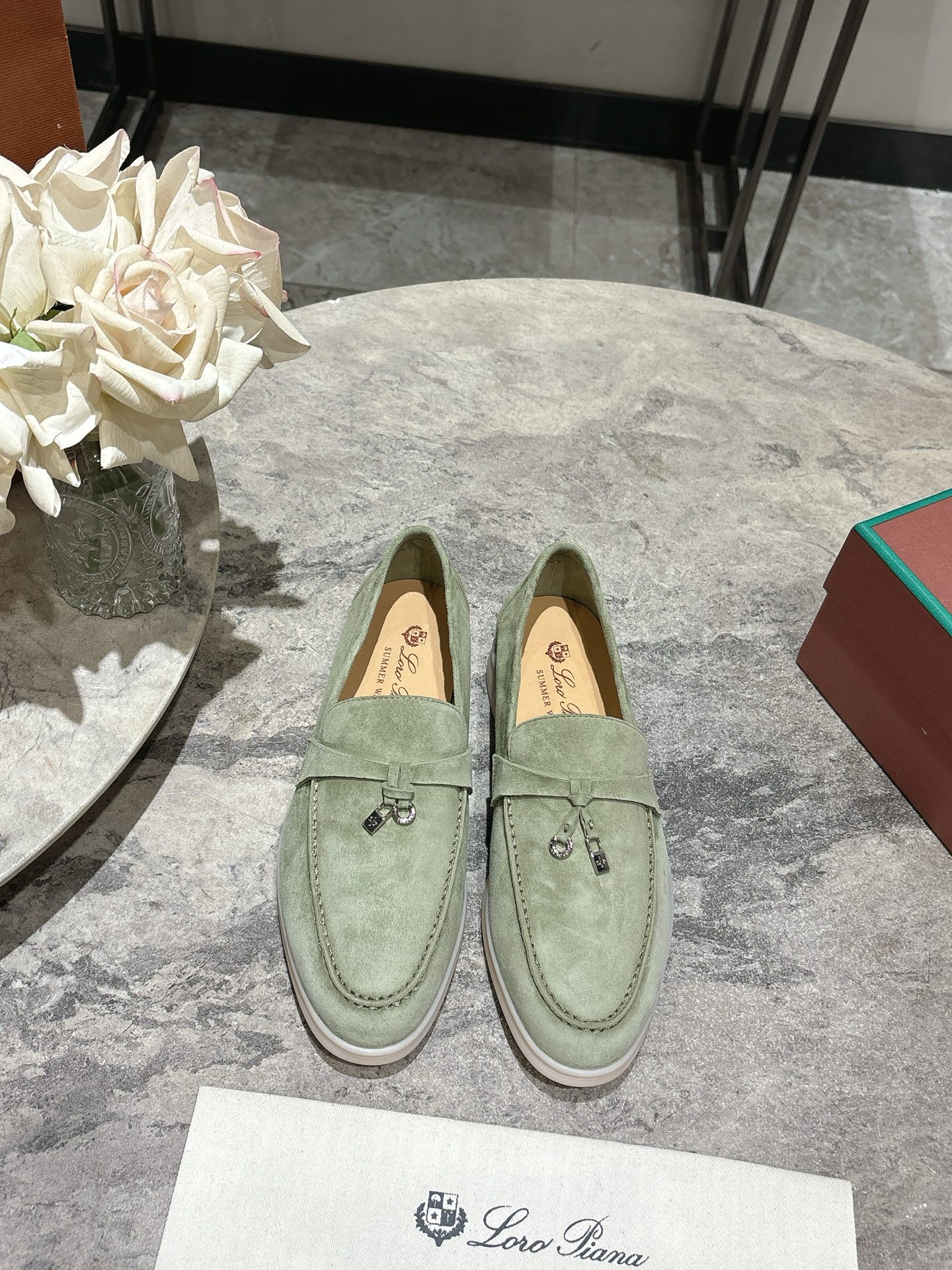 L Style  Flat loafers