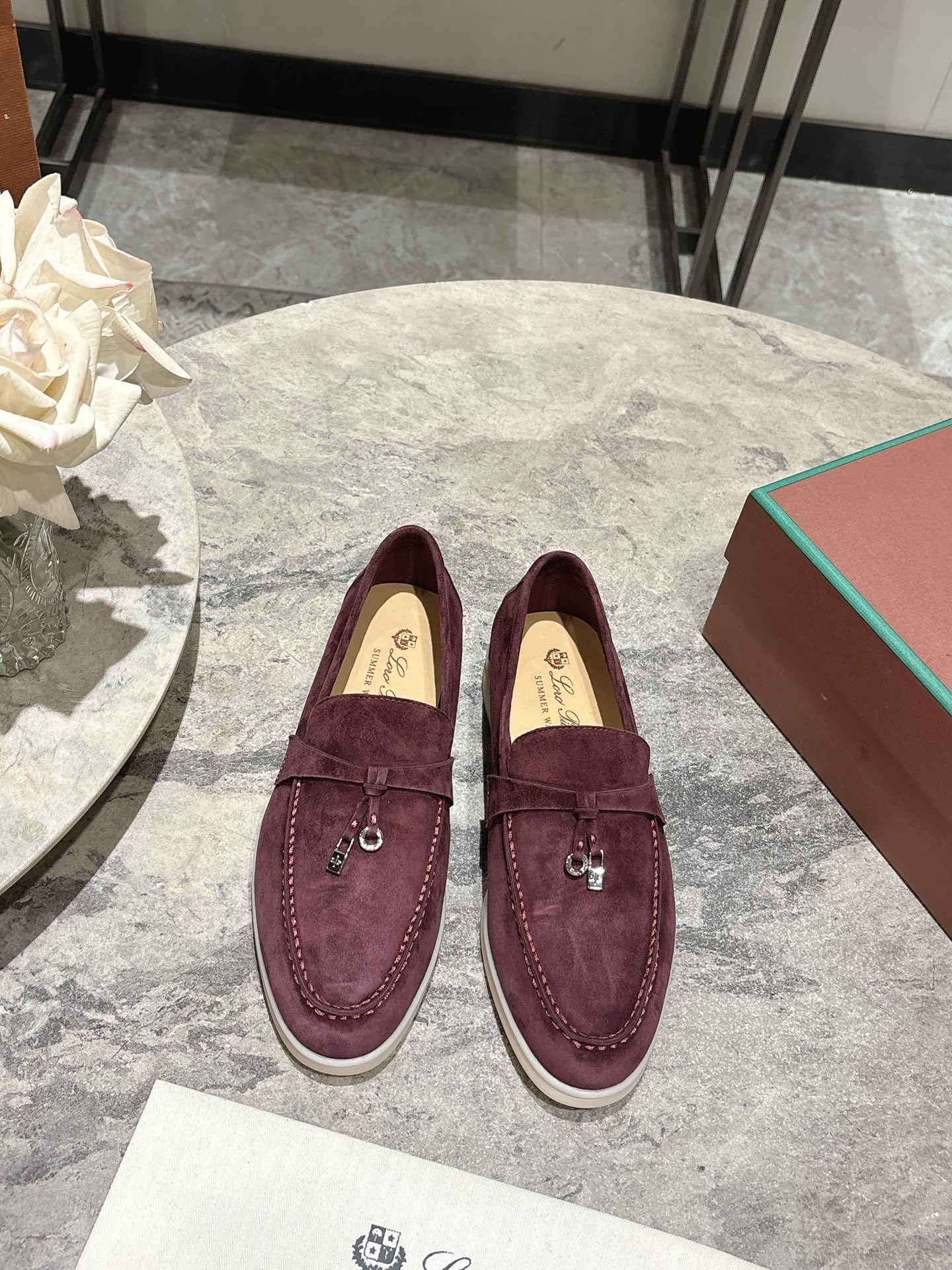 L Style  Flat loafers