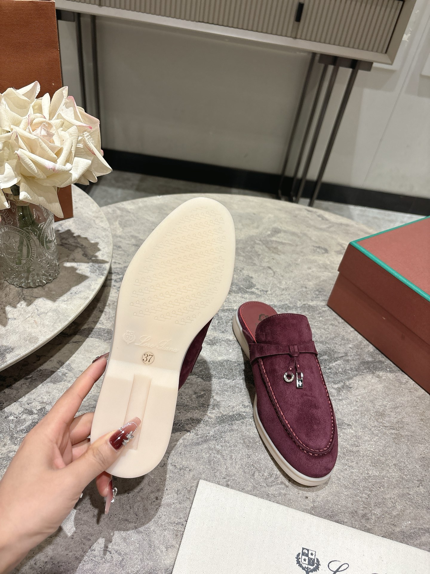 L Style  Flat loafers