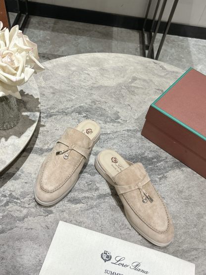 L Style  Flat loafers