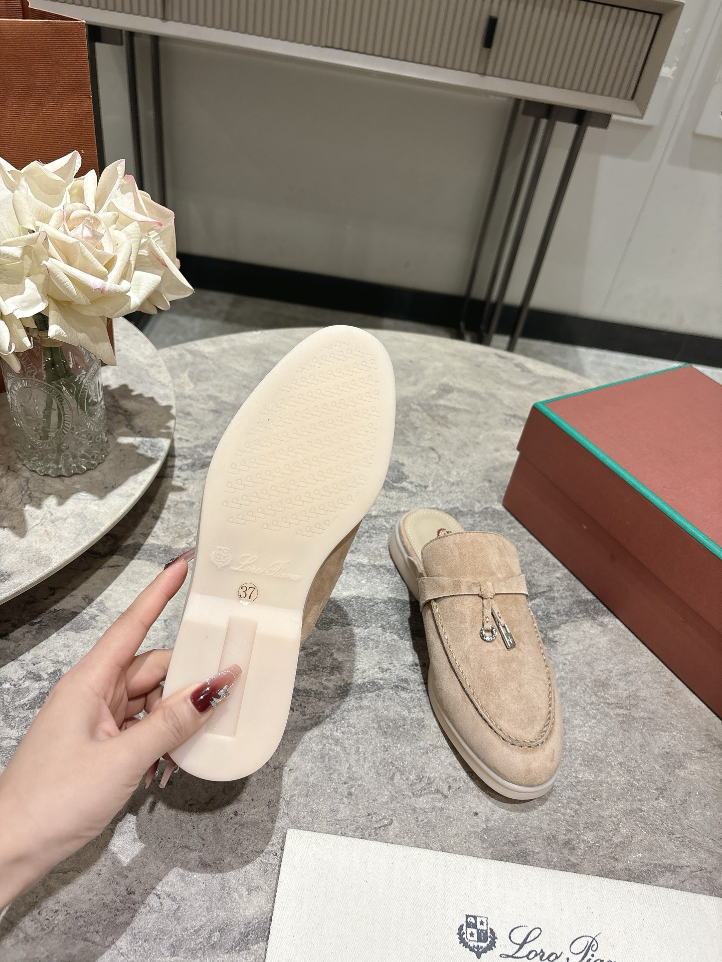 L Style  Flat loafers