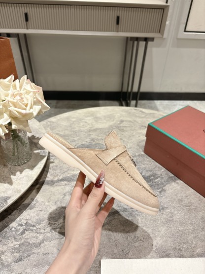 L Style  Flat loafers