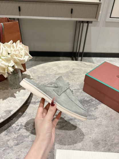 L Style  Flat loafers