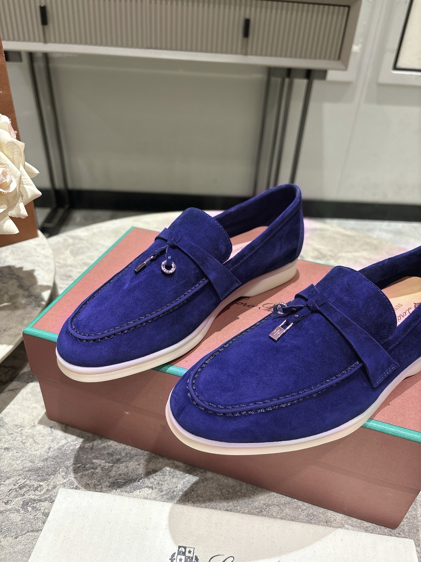 L Style  Flat loafers
