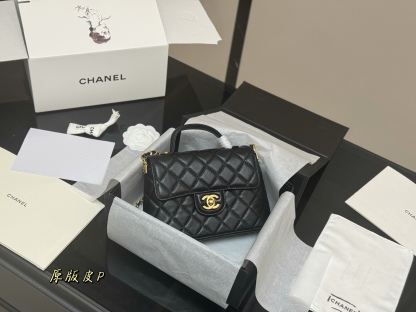C Style kelly bag
