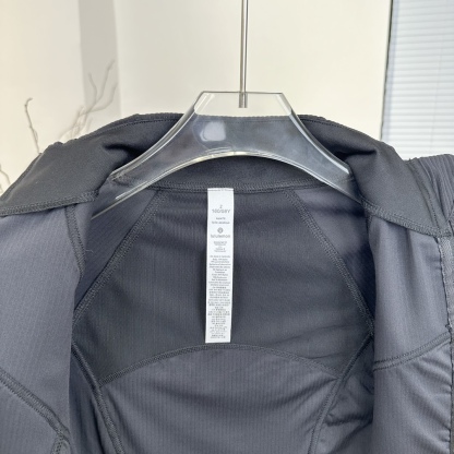 L style Solid color stand collar raglan sleeve short ribbed zipper jacket