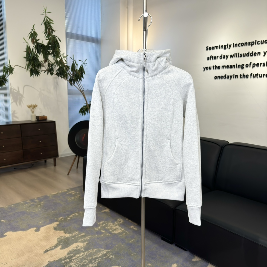 L style Full zip slim fit hooded sweatshirt