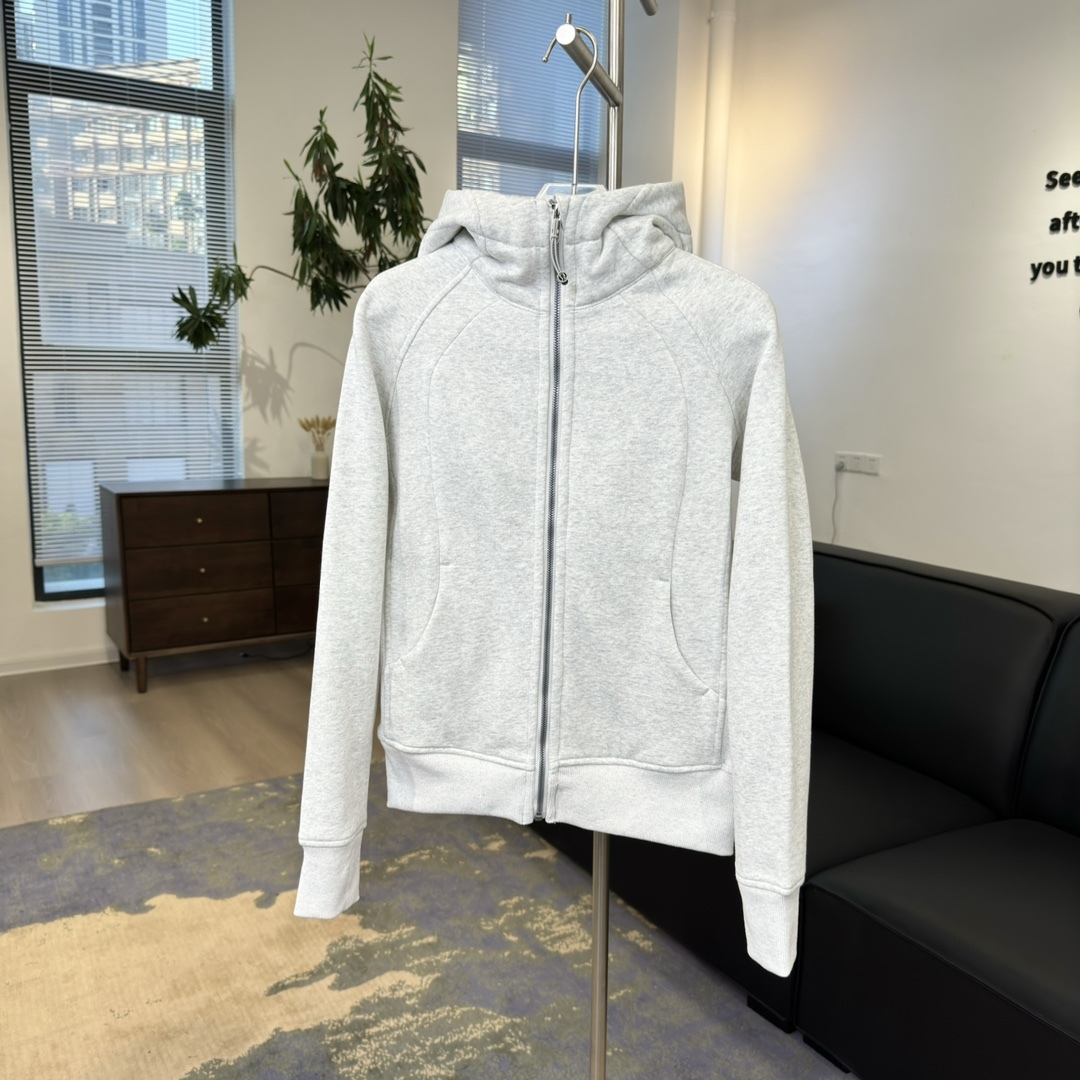 L style Full zip slim fit hooded sweatshirt