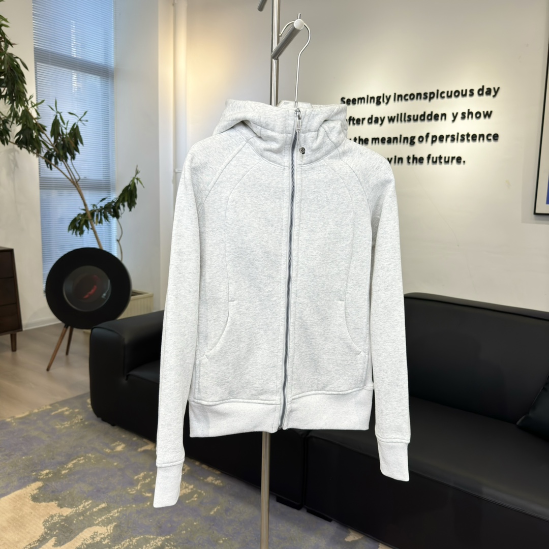 L style Full zip slim fit hooded sweatshirt