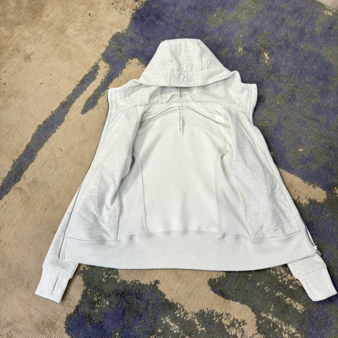 L style Full zip slim fit hooded sweatshirt