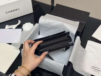 C Style Handle accordion bag 19.10cm