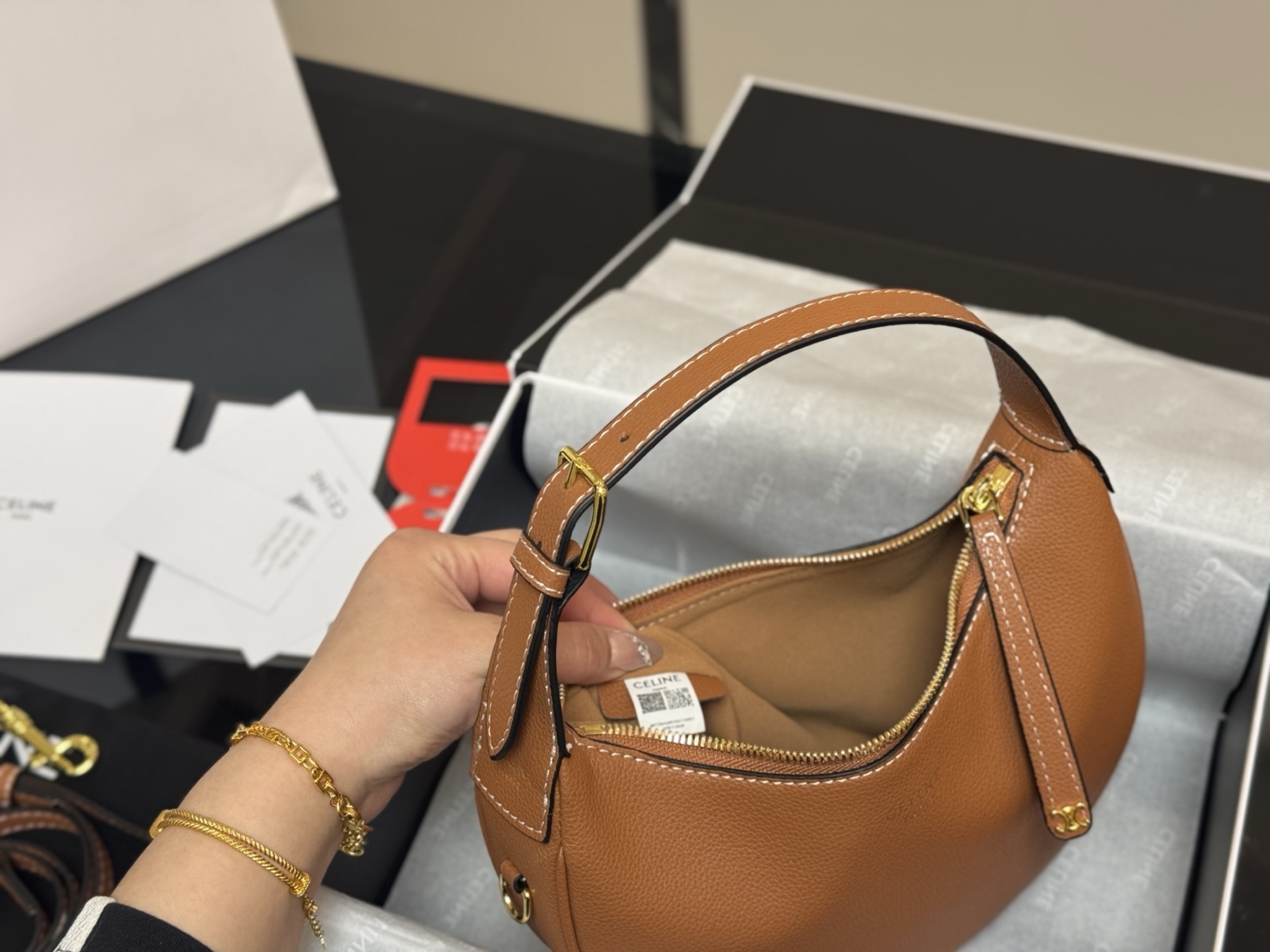 C Style Underarm Bag 22.15cm 