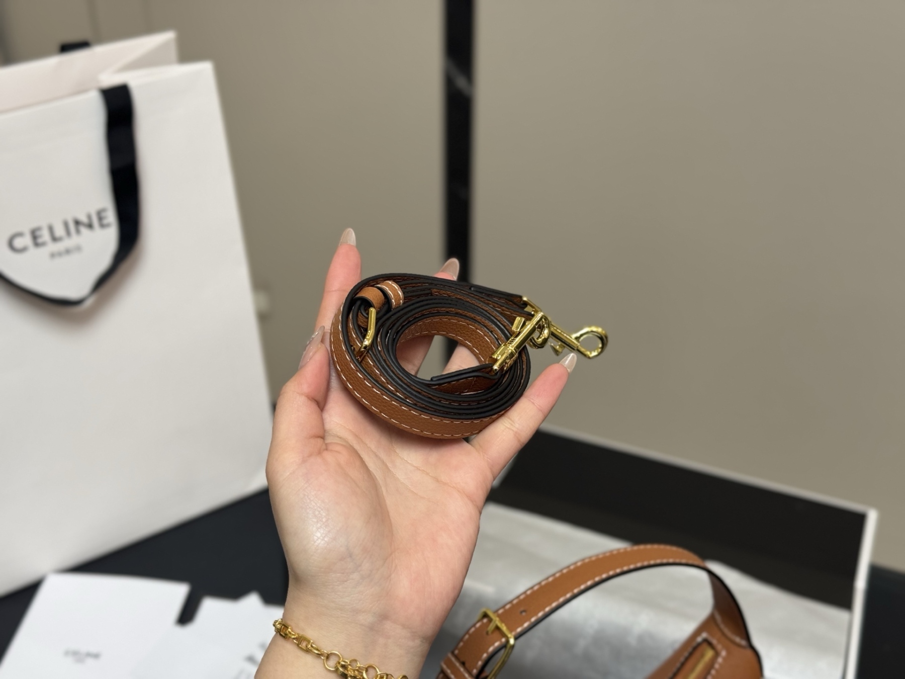 C Style Underarm Bag 22.15cm 