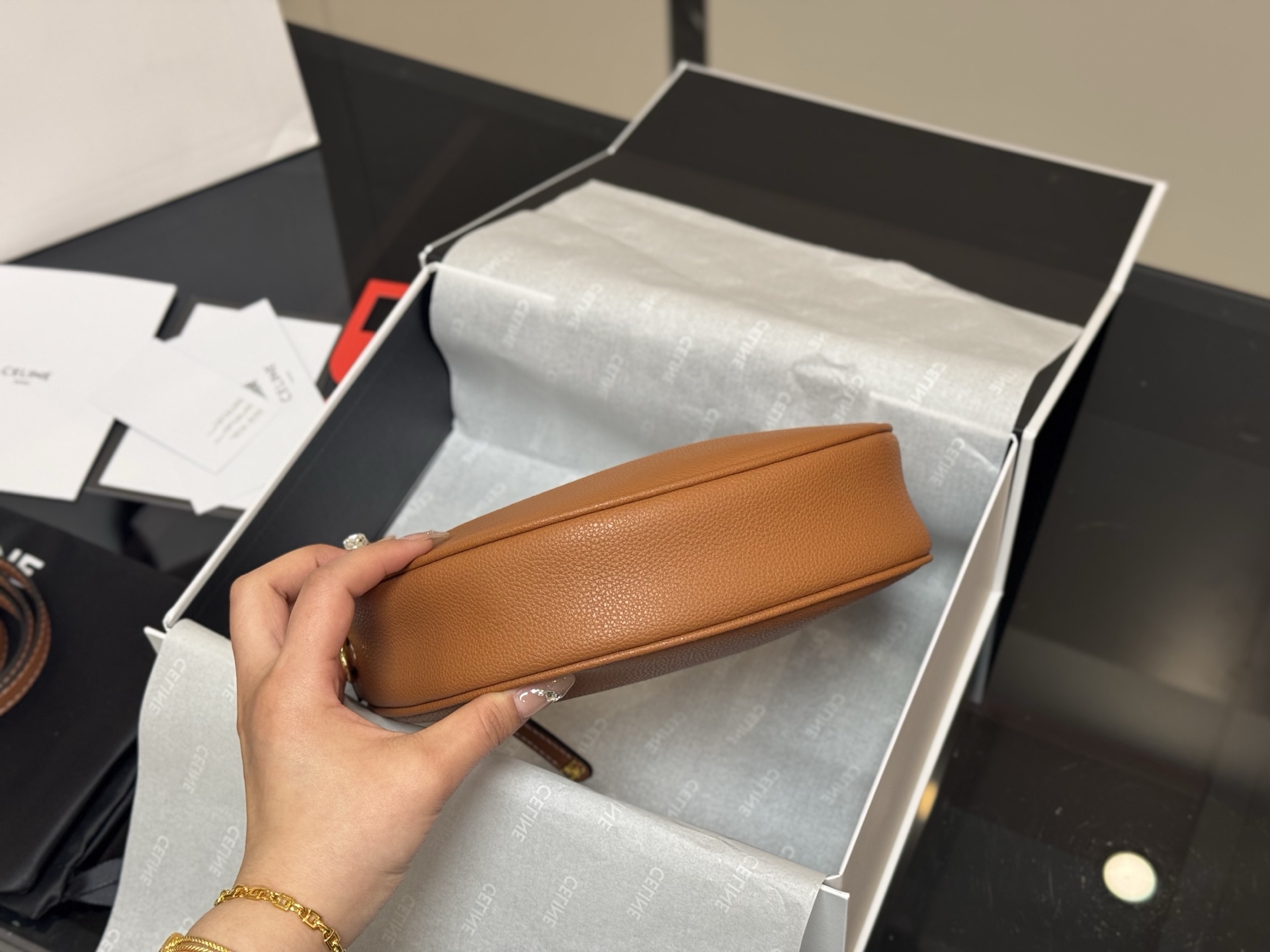 C Style Underarm Bag 22.15cm 