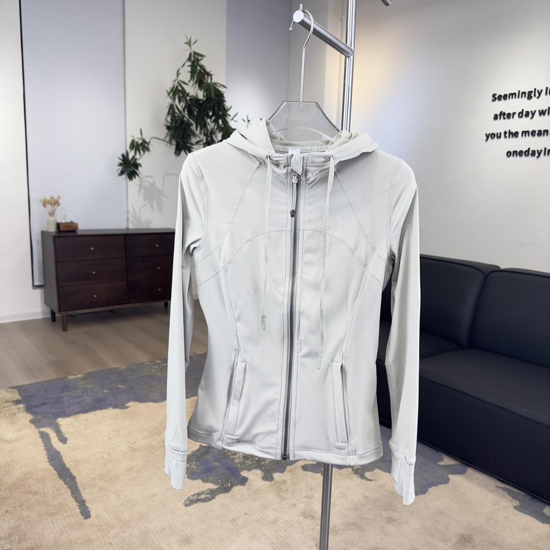 L style Women's Hooded Jackets/Coats