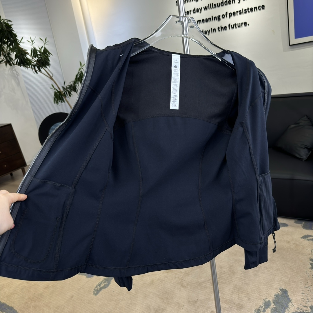 L style Women's Hooded Jackets/Coats