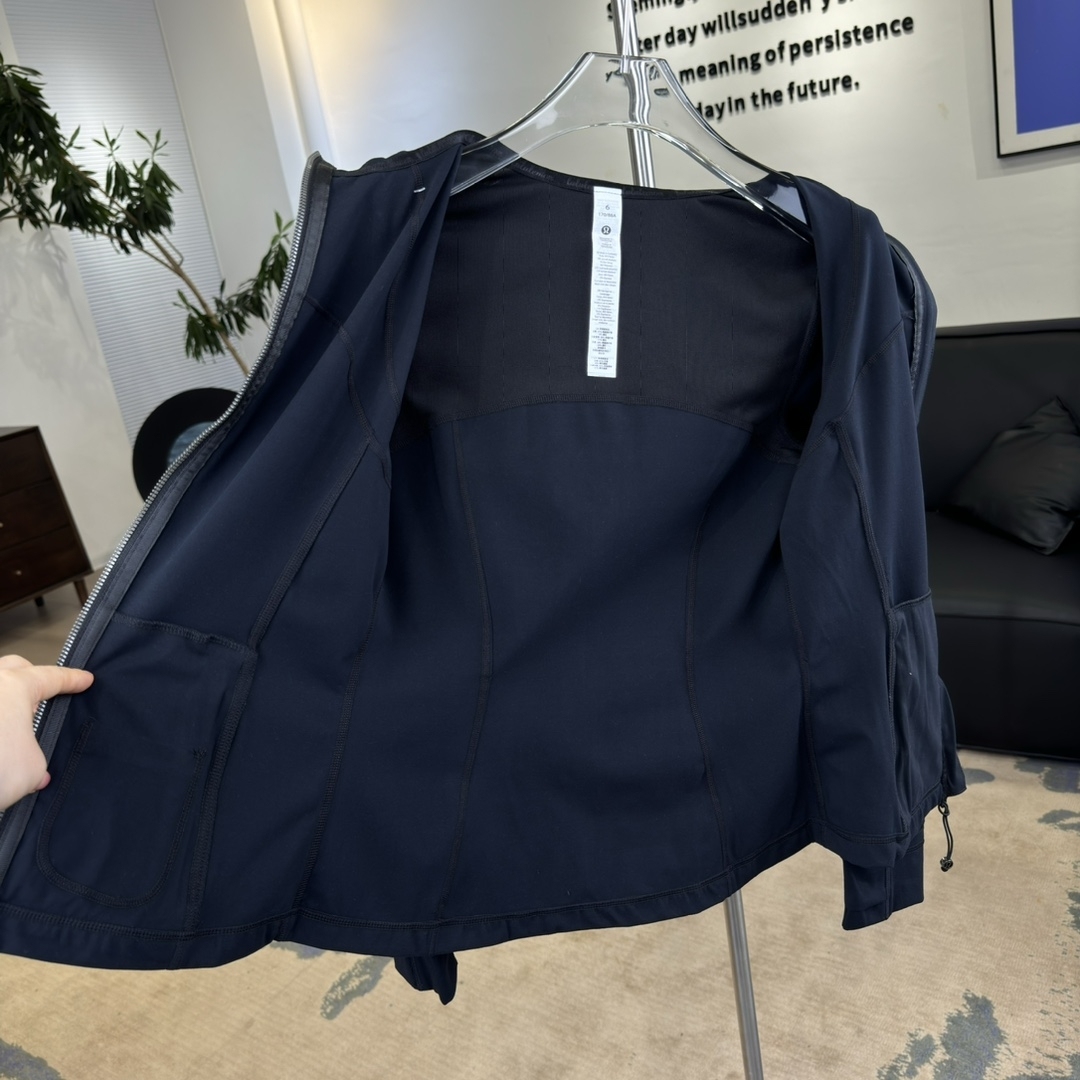 L style Women's Hooded Jackets/Coats