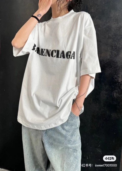 B Style T-shirt