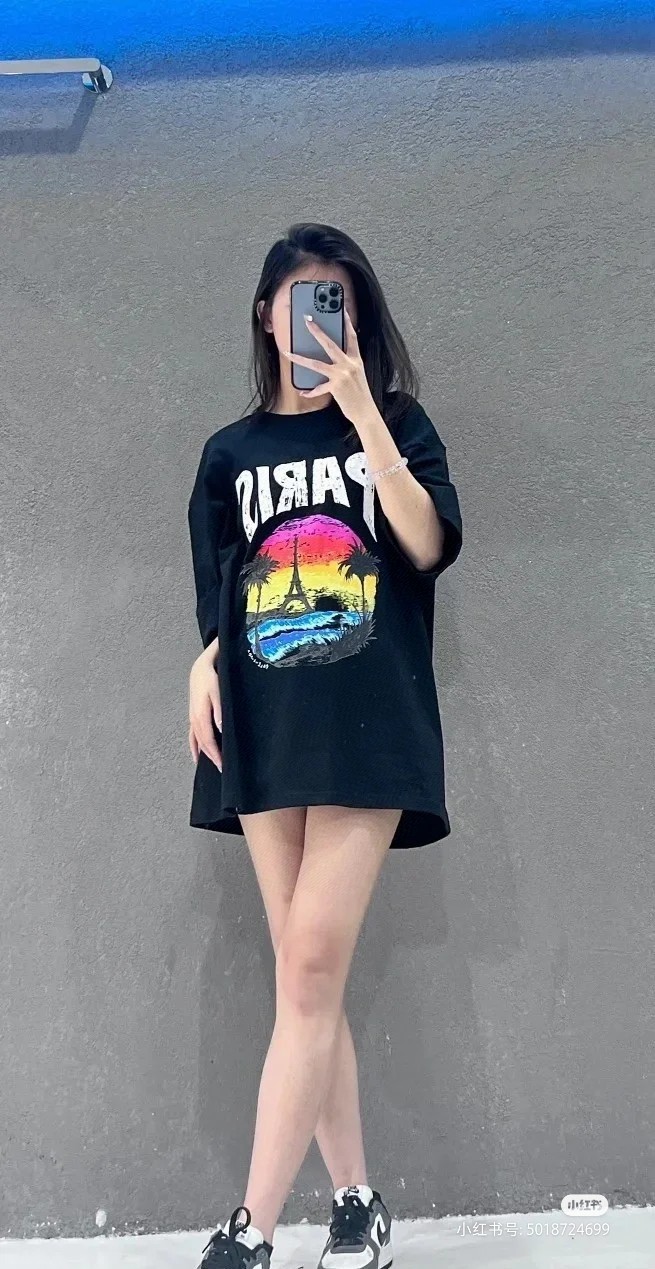 B Style T-shirt