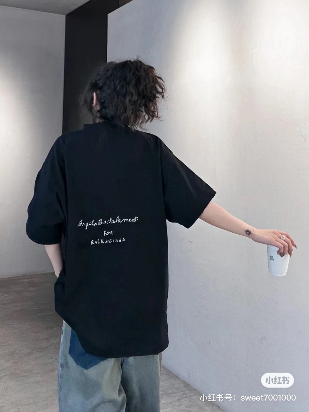 B Style T-shirt