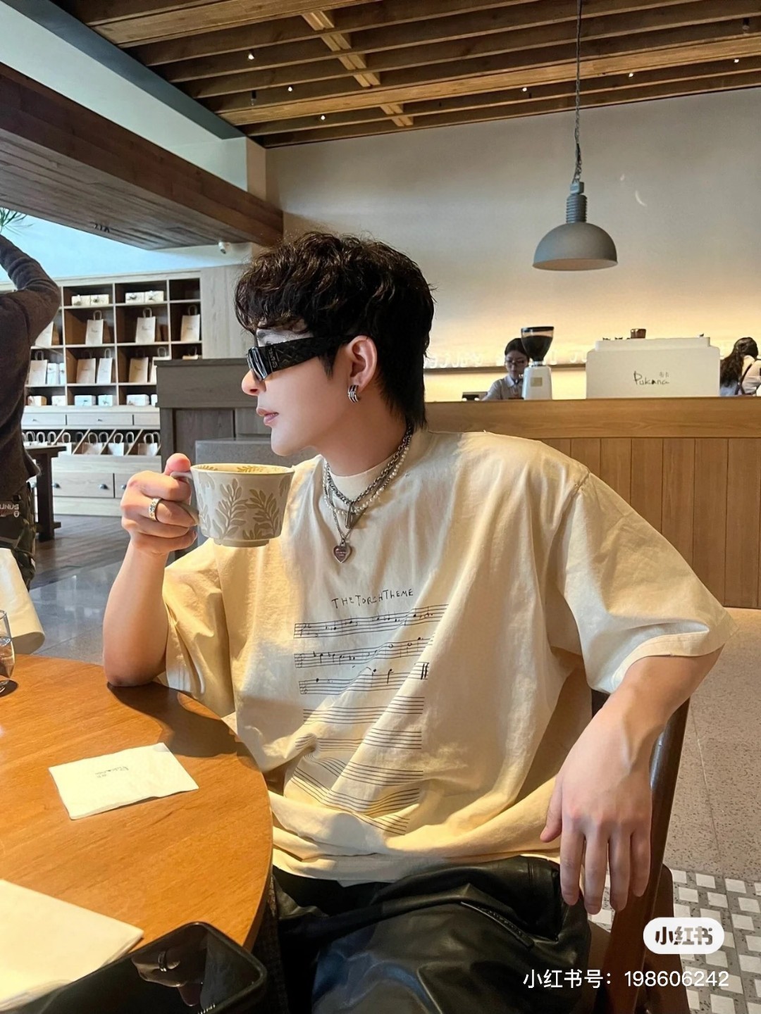 B Style T-shirt